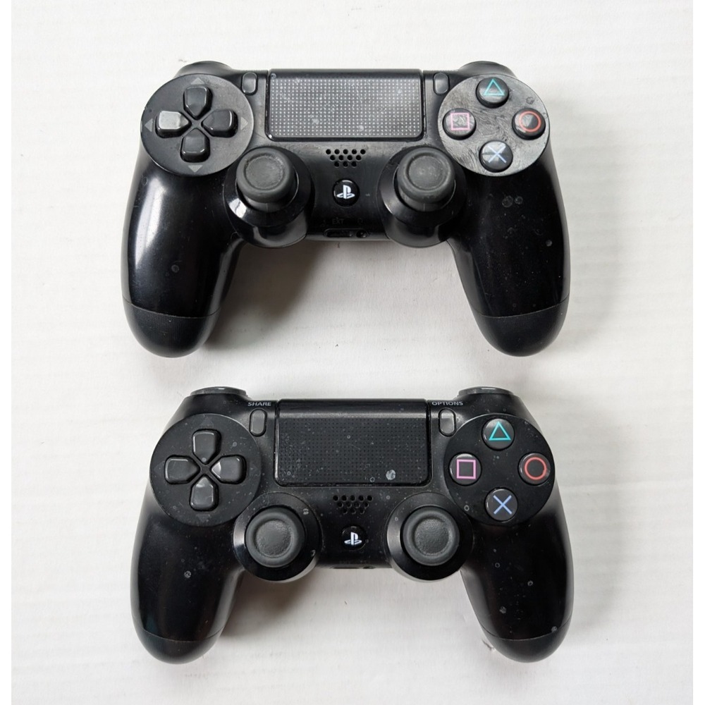 Sony PS4 Wireless Controller Set of‎ 2 Black Dualshock 4 READ